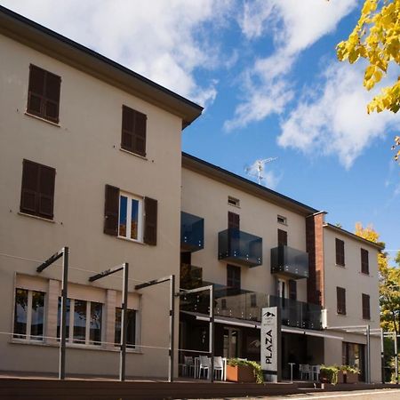 Albergo Plaza Tornolo Exterior foto